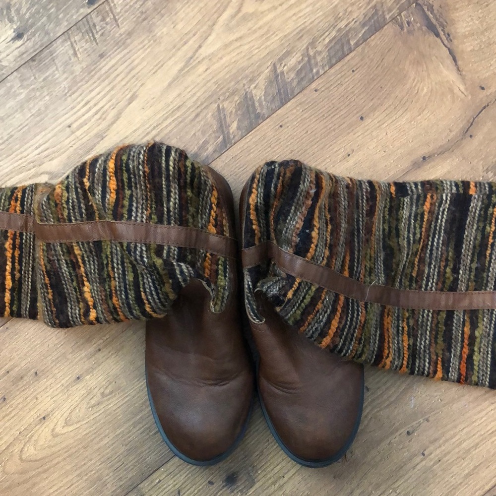Knit boots